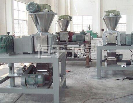 GZL系列干法辗压造粒机